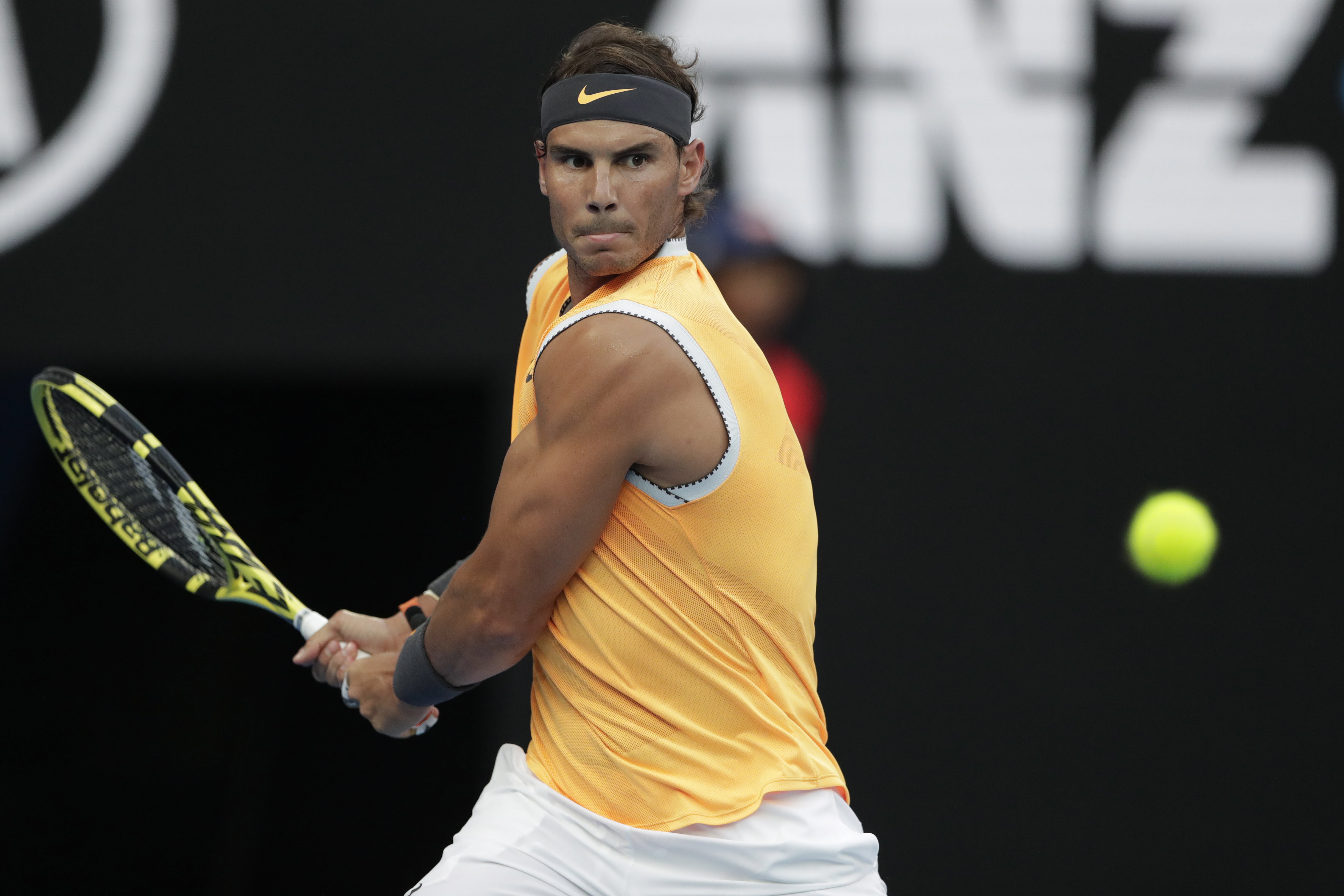 意大利网球队逆转日本网球队,纳达尔惊艳世界 意大利网球队逆转日本网球队,纳达尔惊艳世界