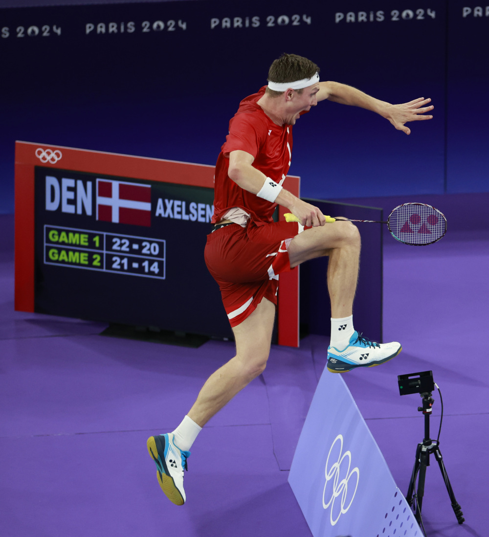 9you娱乐-中国羽毛球队轻取印尼羽毛球队，安赛龙惊艳世界的简单介绍