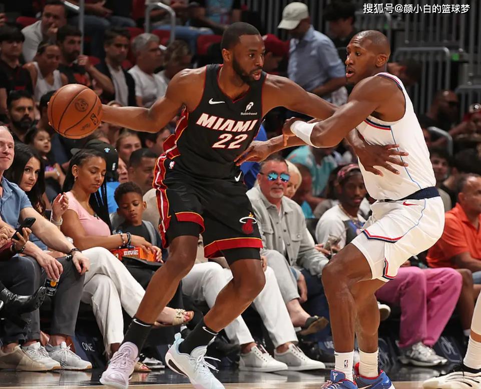 九游体育官方入口-热火队主场击败对手，燃烧球场的激情