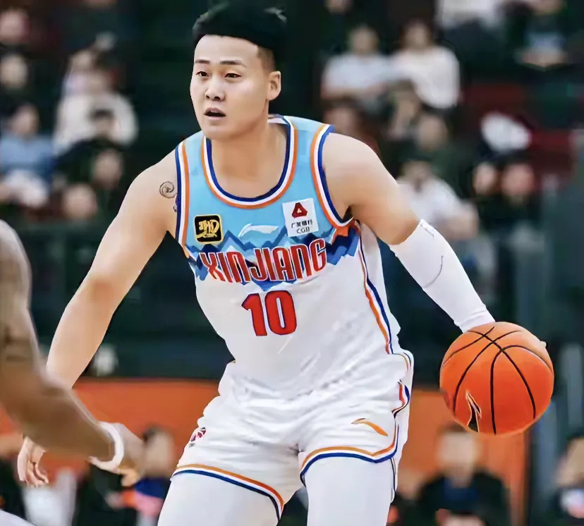 关于新疆主场迎战辽宁，争夺胜利！的信息