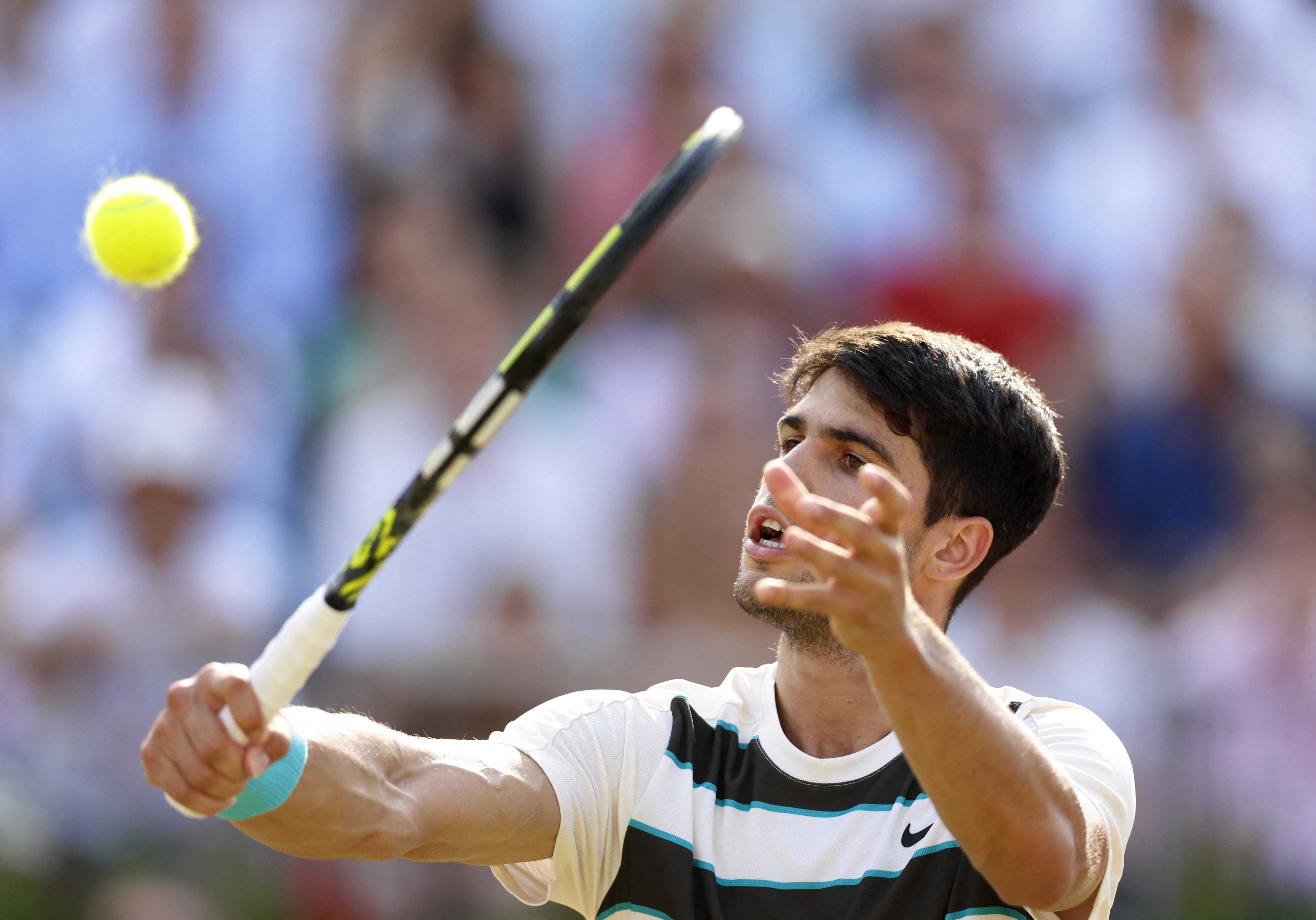 九游娱乐网页-关于拉沃尔杯逆转澳网，阿尔卡拉斯点燃赛场的信息