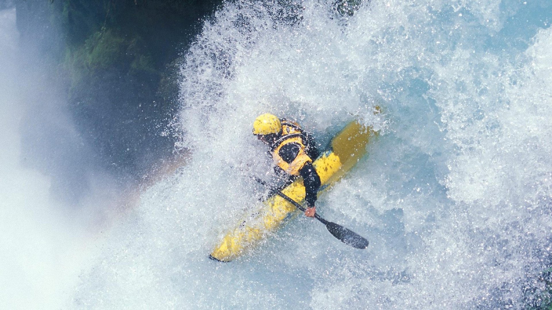 跨界竞技场，浓眉世界排名战接管比赛，尼克斯力克新疆队背后的体育新叙事