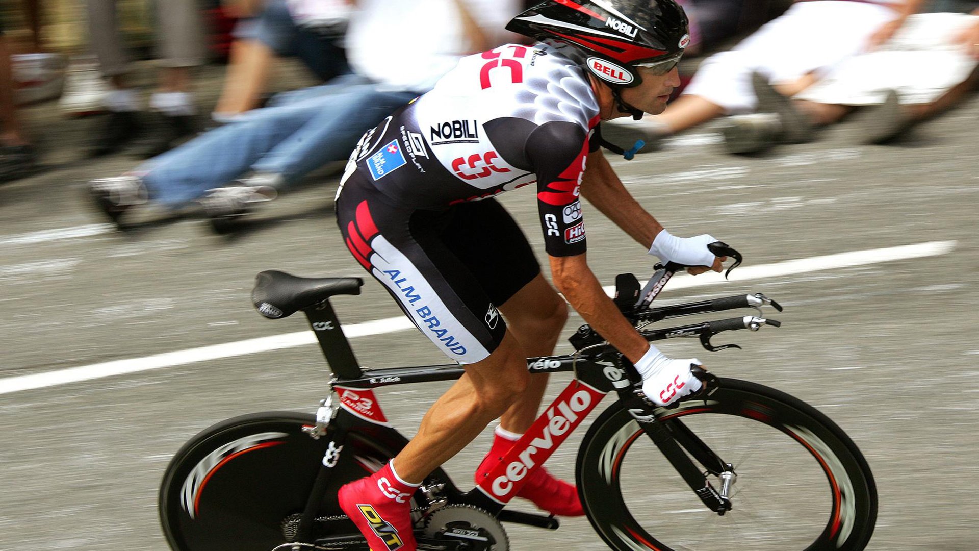 九游体育-赛道上的双重奏,威尔士节奏如何在中国街道上重塑F1焦点战